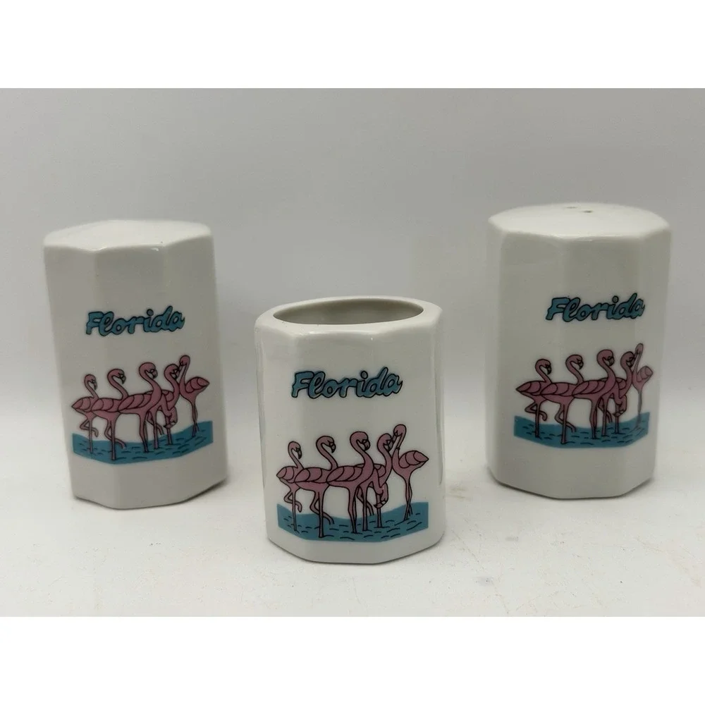 Vintage Florida Flamingo Salt Pepper Shaker Toothpick Holder Set Souvenir